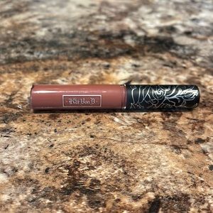 Kat Von D mini liquid lipstick-LOLITA